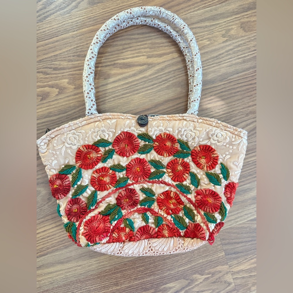 Vintage Handmade Guatemalan Embroidered Floral Cotton Handbag Boho Folk Art